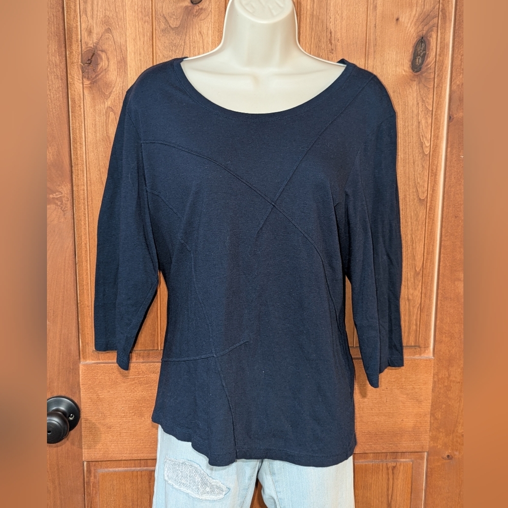 Christopher & Banks Navy Top‎